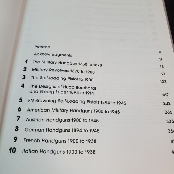 Handguns of The World: Military Revolvers Self Loaders 1870-1945 Ed Ezell READ - Picture 6 of 16